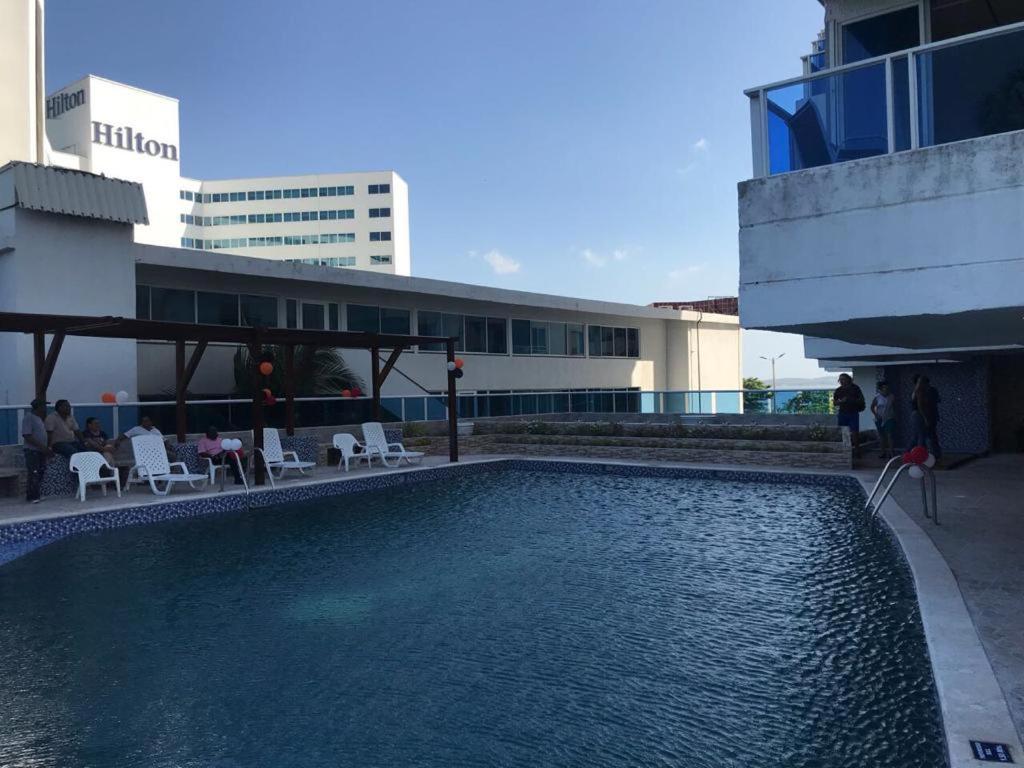 El Laguito, Edificio El Conquistador Apartamento Cartagena