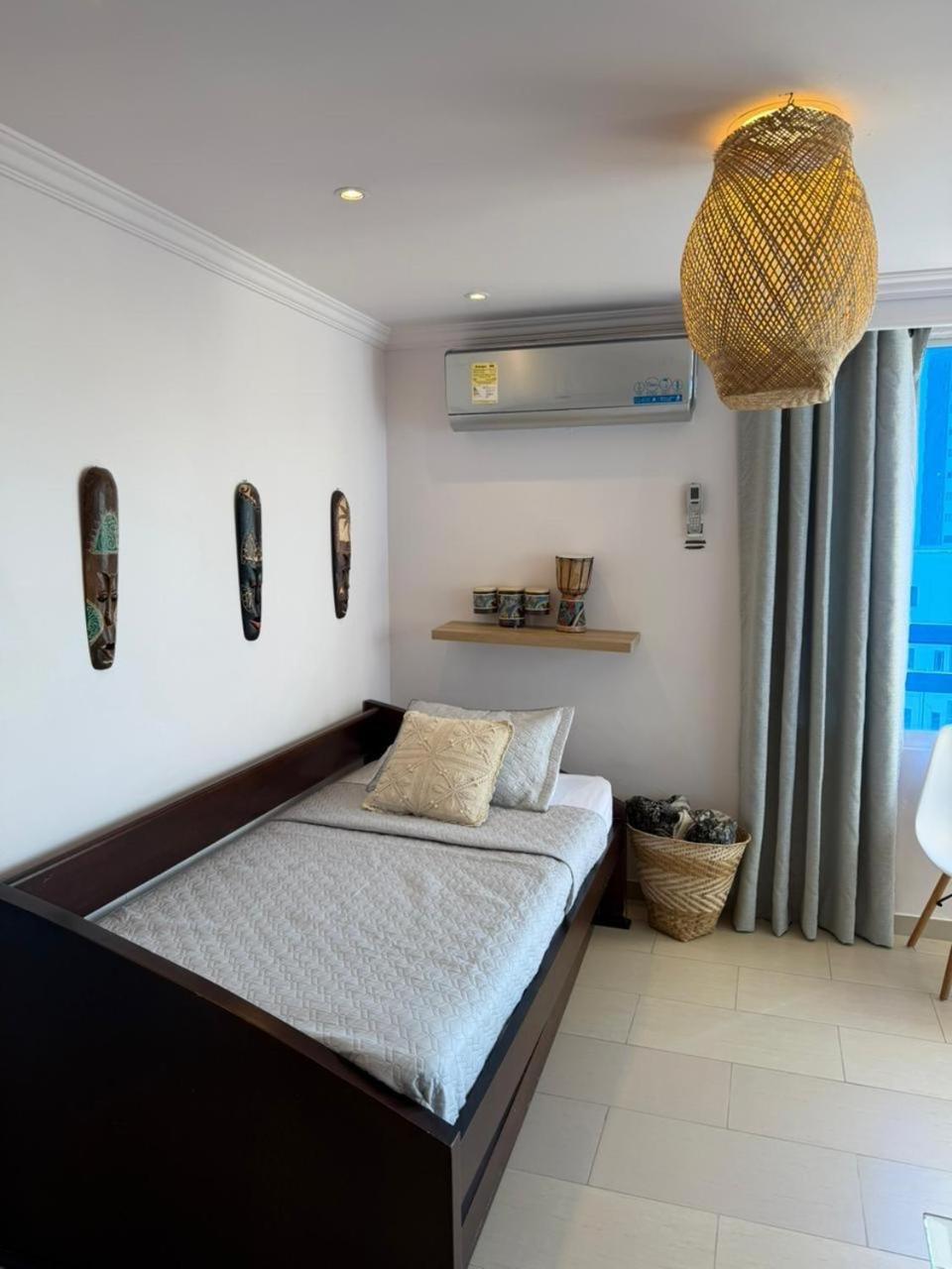 El Laguito, Edificio El Conquistador Apartamento