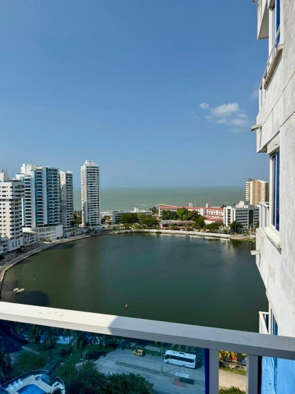 El Laguito, Edificio El Conquistador * Cartagena